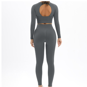 Nouveauté : Ensemble de yoga pour femme, design tendance, haute qualité, respirant, haut court à manches longues, leggings taille haute, ensemble 2 pièces pour le sport - Product Image 2