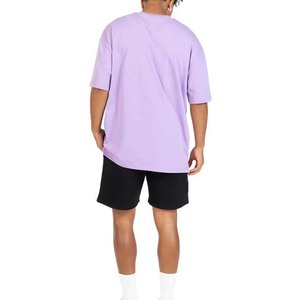 Conjunto de ropa deportiva de dos piezas, conjunto de entrenamiento, camiseta de manga corta y pantalones cortos, ropa de fitness cómoda, transpirable y elástica para hacer ejercicio - Product Image 3