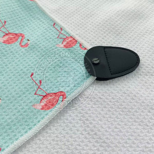 Serviette de golf gaufrée à séchage rapide en gros, vente directe d'usine, en matière de première qualité - Product Image 3
