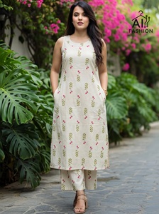 Kurti en coton beige à imprimé floral pour femme, coupe ample, longueur genou, tenue décontractée, style été, mode Inde Pakistan - Product Image 3