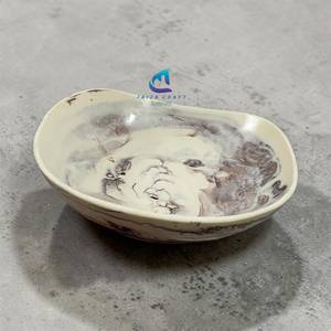 Plato Mediano de Resina Aqua Swirl, Único, Hecho a Mano, Duradero, Pulido, Personalizable, Clásico, Libre de BPA, Ecológico, para Servir Ensaladas - Product Image 1