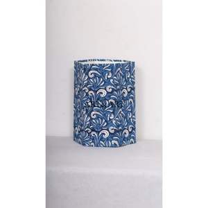 Hermoso Cubo de Basura Indio Hecho a Mano, Moderno, Elegante y Ecológico, con Tapa Abierta y Ruedas, 100% Algodón Estampado con Patrón GEOMÉTRICO - Product Image 1