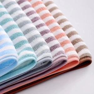 Serviette de bain surdimensionnée de haute qualité 100% coton Douceur maximale Absorption rapide Séchage rapide Respectueuse de l'environnement Design personnalisé - Product Image 4