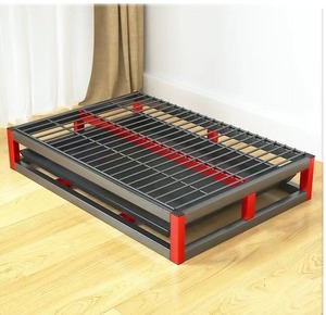 Inodoro plano extra grande para perros en color sólido Diseño simple con características desmontables y lavables para el entrenamiento de mascotas grandes - Product Image 1