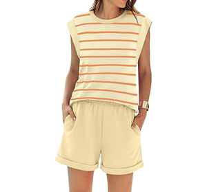 Conjunto de 2 Piezas para Mujer, Shorts y Top sin Mangas, Cuello Redondo, Rojo, Casual, Corte Regular, con Bolsillo, 100% Algodón Satinado, Impermeable, para Todas las Temporadas - Product Image 4