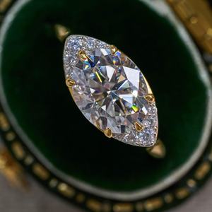 Bague de fiançailles, de mariage et d'anniversaire classique en or plaqué S925 avec moissanite 2 carats taille marquise, motif œil d'ange - Product Image 2