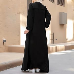 Robe longue Abaya pour femme à manches longues, col montant, couleur unie, coupe ample, en polyester, style modeste, pour usage quotidien, style Moyen-Orient - Product Image 4