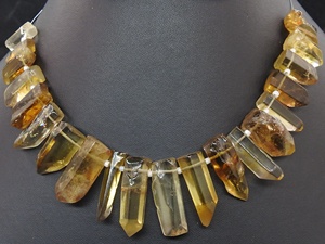 Perles brutes en quartz naturel Beer - Pour la fabrication de bijoux - Fournitures pour grossistes - Nouvelle arrivée 8 pouces 15-30 mm de long environ - Product Image 2