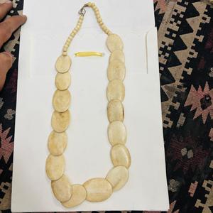 Collar de Cuentas de Hueso Natural Hecho a Mano, Estilo Vintage, Joyería Étnica Judía, Accesorio Artesanal para Mujer - Product Image 2