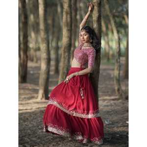 ชุด lehenga choli ชุดแต่งงานผ้าเลื่อมสีแดงที่สวยงามพร้อม dupatta - Product Image 6