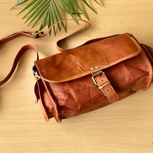Bolso bandolera de cuero con cierre de hebilla marrón de cuero genuino con bolsillo lateral y hermoso de último diseño - Product Image 3