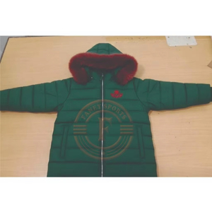 Veste à capuche en fourrure contrastée tendance - Veste matelassée imperméable et isolante pour femmes - Product Image 1