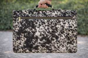 Bolso para portátil de piel sintética impermeable y a la moda, nuevo diseño elegante de piel de vaca para uso diario, maletín portátil para portátil. - Product Image 5