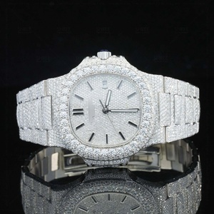 Superbe montre pour homme avec cadran carré serti de moissanite, montre élégante et luxueuse avec boîtier en acier inoxydable - Product Image 4