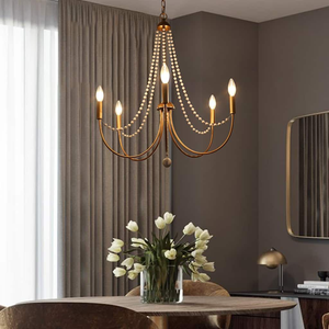 Un exquisito candelabro antiguo de bronce diseñado con brazos decorados con motivos curvilíneos y cuentas de cristal transparente, disponible a precios de mayorista. - Product Image 5