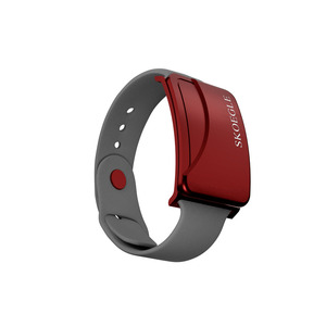 Pulsera Inteligente con Rastreador GPS SKOEGLE, Botón SOS para Niños y Ancianos, Batería Recargable, Rastreo en Tiempo Real, Wi-Fi 5G/4G GPS - Product Image 1