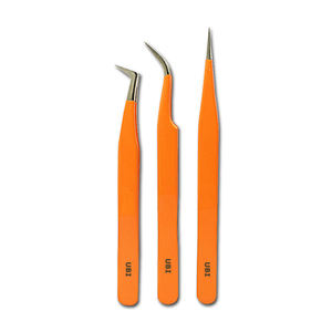 Ensemble de pinces à cils UBI en 3 pièces, acier inoxydable, pointe lisse de 10 mm, kit complet tout-en-un pour extensions classiques, hybrides et volume - Product Image 1