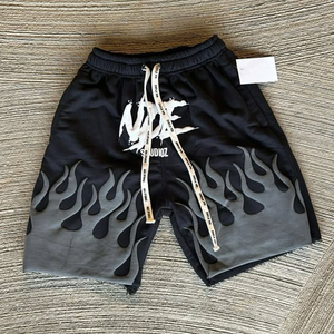 Shorts en molleton français pour hommes, 100% coton, haute qualité, style streetwear, ourlet brut, impression sérigraphique et impression en relief, personnalisables - Product Image 1