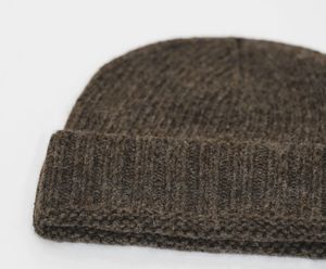 Bonnet en laine de mouton de Mongolie 100% premium |   Chapeau d'hiver anti-allergique et ultra-chaud |   Bonnet en tricot doux et respirant marron - Product Image 3