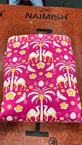 Tissu imprimé en coton rose, biologique, écologique, absorbant l'humidité, respirant, léger, popeline peignée tissée, robe pour filles et garçons - Product Image 3