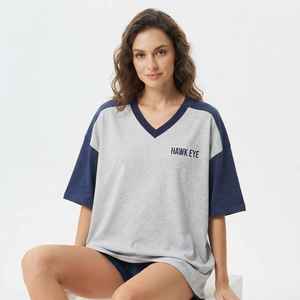 Camiseta Oversize de Mujer con Cuello en V y Manga Raglán en Gris Azulado, Ajuste Holgado, Manga Corta, Tejido de Algodón, Top de Primavera/Verano - Product Image 3