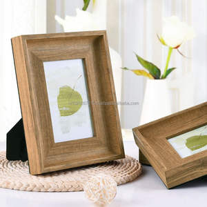 Marco de fotos de madera de estilo tradicional para decoración cultural, exhibición en pared o escritorio, regalo étnico para bodas, aniversarios y cumpleaños - Product Image 3