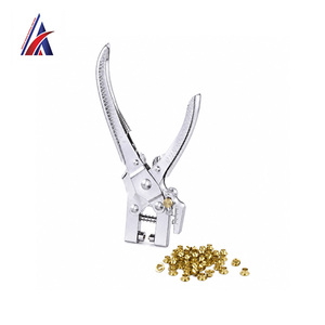 Pince à œillets manuelle robuste 11 mm x 18 mm pour bannières publicitaires – Fournisseur Malaisie - Product Image 1