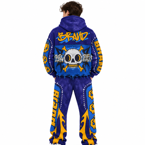Ensemble jogging à capuche graphique personnalisé pour homme style streetwear Y2K, imprimé vieilli avec détails cloutés, survêtement décontracté, sweats à capuche de créateur OEM - Product Image 3