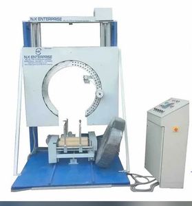 เครื่องพันม้วนแบบแนวตั้งสำหรับอาหารและเครื่องดื่ม พร้อมมอเตอร์ขึ้นลงอัตโนมัติและรถเข็น 415V - Product Image 1