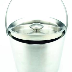 Cubo de hielo metálico de lujo, ideal para servicios de catering y la industria hotelera. - Product Image 1