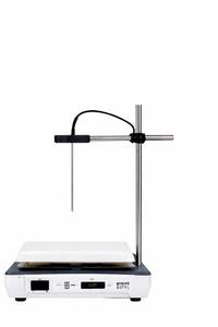 Plaque chauffante en céramique de laboratoire avec agitateur magnétique et contrôle numérique de la température pour applications chimiques et de recherche - Product Image 5