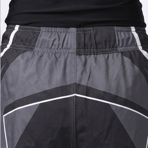Shorts MMA professionnels pour femmes, shorts MMA personnalisés par sublimation, shorts MMA pour femmes en polyester 1005 - Product Image 4