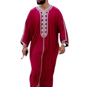 Robe islamique de style moderne de haute qualité pour hommes avec logo personnalisé au design royal unique brodé sur la poitrine avant - Product Image 6