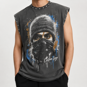 เสื้อกล้ามโอเวอร์ไซส์ลายกราฟิกแบบกำหนดเอง ยูนิเซ็กส์ ผ้าคอตตอนหนานุ่ม ระบายอากาศได้ดี เป็นมิตรกับสิ่งแวดล้อม ตกแต่งด้วยหมุดโลหะ สไตล์สตรีทแวร์ - Product Image 1