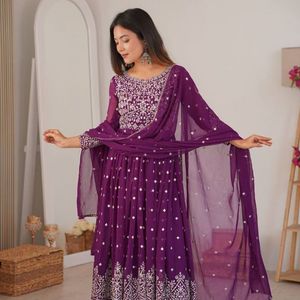 Embroidered Anarkali Dress Set <b>Sequin</b> Thread Detail Traditional Indian Pakistani <b>Top</b> and Dupatta for Wedding <b>Party</b> - Product Image 1
