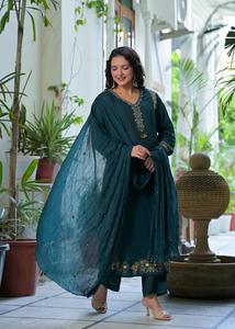 Ensemble Salwar Kameez traditionnel indien pour femmes, en coton bleu sarcelle brodé, longueur genou, coupe classique, pour le printemps, l'été et l'automne - Product Image 4