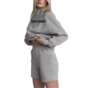 Sudadera de Forro Polar Oversize de Cuello Alto para Mujer de Alta Calidad con Logo Personalizado, Venta al por Mayor, Estilo Casual y Urbano de Calidad Premium - Product Image 1