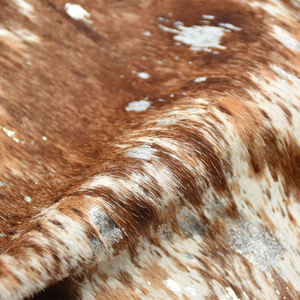 Material de Cuero de Crin de Caballo 25 SF al por Mayor, Cuero Genuino con Estampado Animal, Tela de Cuero Vacuno para Zapatos y Bolsos - Product Image 2