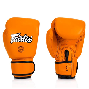 นวมชกมวยรุ่นล่าสุด Fairtex Pro หนังวัวแท้คุณภาพพรีเมียม สายรัดปรับได้ เหมาะสำหรับฝึกซ้อมและการแข่งขัน - Product Image 5