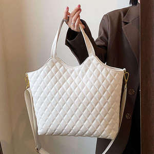 Women's <b>Soft</b> Genuine <b>Leather</b> Quilted Casual Tote <b>Bag</b> Large Capacity Shoulder Fashion Purse for Office Travel and Everyday Carry - Product Image 6
