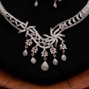 Juego de Joyas de Diamantes Blancos CZ, Latón Chapado en Oro, Joyería de Boda India Vintage para Mujeres y Unisex - Product Image 3