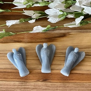 รูปแกะสลักเทวดาจากแองเจลไลต์ธรรมชาติ ขัดเงาด้วยมือ คริสตัลสีน้ำเงิน สำหรับการทำสมาธิ เรกิ จักระ การบำบัดทางจิตวิญญาณ และการตกแต่ง - Product Image 4