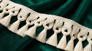Ribete decorativo de algodón blanco con flecos de borlas, hecho a mano, con borde de hilo de alpaca y diseño de cebolla, para cortinas, cojines, prendas de vestir y tapicería. - Product Image 3