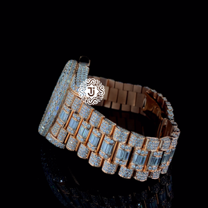 Montre-bracelet en acier inoxydable de qualité supérieure, sertie de diamants, boîtier durable avec design brillant pour les occasions décontractées, les fêtes et les soirées - Product Image 6