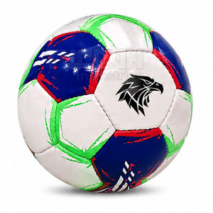 Ballon de football Premium Choice avec logo personnalisé, équipement d'entraînement durable, haute qualité, pour le football en équipe. - Product Image 2