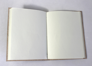 Cuaderno de Cuero Hecho a Mano con Papel de Algodón Reciclado, Libre de Madera y Ácido, con Cubierta con Diseño Grabado - Product Image 3
