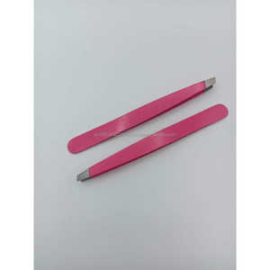 Pinzas de Precisión Profesionales de Acero Inoxidable con Punta Suave para Pestañas, para Estudios de Pestañas de Alta Gama y Marcas de Belleza - Product Image 1