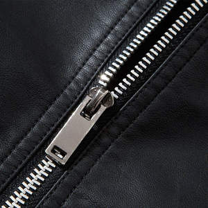 Chaqueta de Cuero para Hombre a la Moda, con Logotipo Frontal, Impermeable, Ecológica, Material PU de Alta Calidad para un Uso Diario Informal y Cómodo - Product Image 5