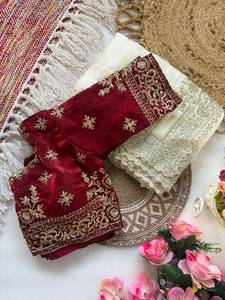 Sari de satén Fandy de diseñador con bordado C Pallu, adorno de lentejuelas y borde con trabajo de corte, y blusa de satén Fandy completamente cosida. - Product Image 1