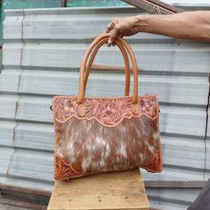 Bolso Tote de Cuero Genuino con Dos Asas, Estampado Floral y Animal, Estilo Vintage, Color Bronceado, Bolso de Hombro para Mujer - Product Image 1